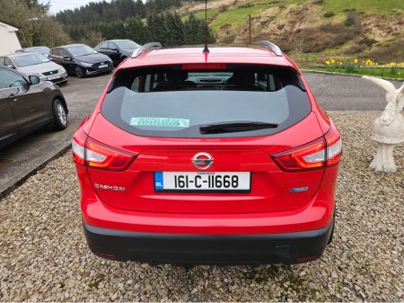 2016 Nissan Qashqai - thumbnail 5