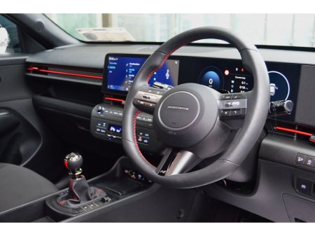 2025 Hyundai Kona 1.0 T-GDI N Line €35,995 thumbnail