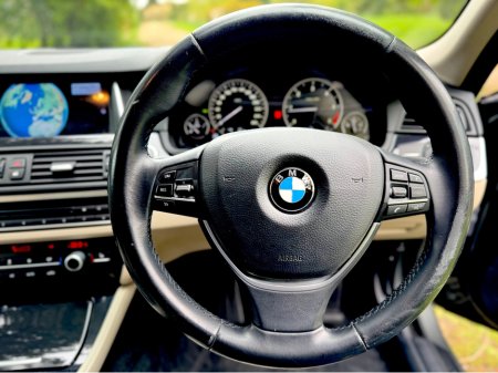 2015 BMW 5 Series - thumbnail 11