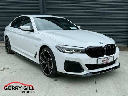 2022 BMW 5 Series - thumbnail 1