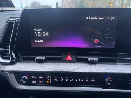 2024 Kia Sportage HEV ANNIVERSARY €38,995 thumbnail