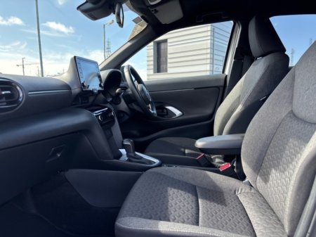 2021 Toyota Yaris Cross - thumbnail 7