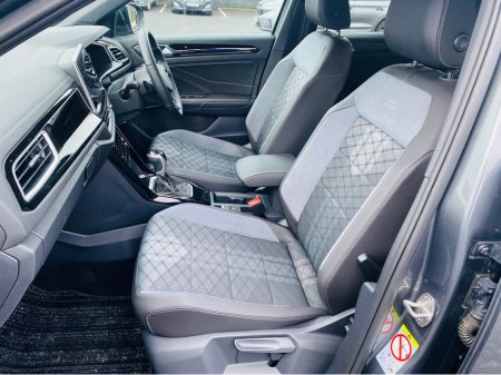 2023 Volkswagen T-Roc - thumbnail 14