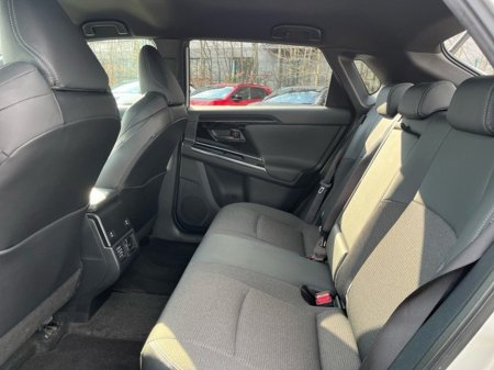 2023 Toyota bZ4X - thumbnail 8