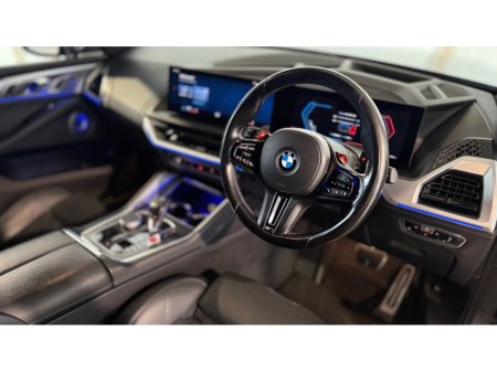 2023 BMW XM - thumbnail 3