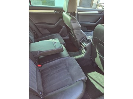 2017 Skoda Superb - thumbnail 12