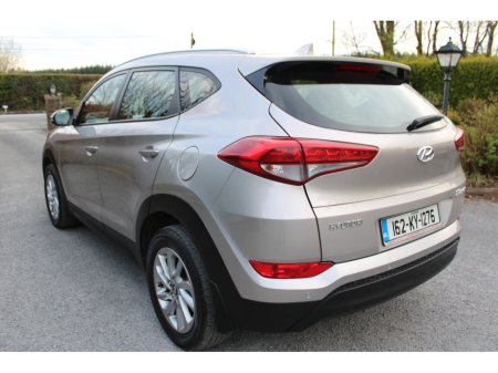 2016 Hyundai Tucson - thumbnail 3