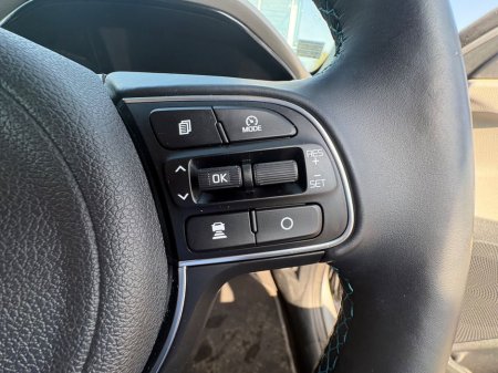 2021 Kia Niro - thumbnail 17