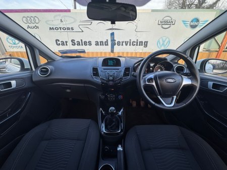 2015 Ford Fiesta MCA TITANIUM 1.5 75PS M5 4DR €8,750 thumbnail
