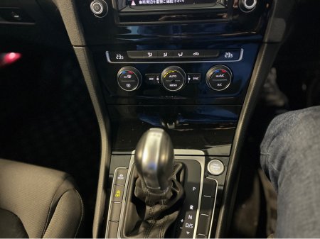 2015 Volkswagen Golf 1.2 Tsi Dsg Automatic Highline €13,950 thumbnail