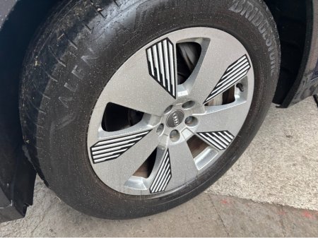 2021 Audi e-tron - thumbnail 22