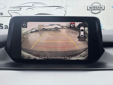 2018 Mazda Mazda6 2.2 D 150PS PLATINUM 4DR €12,800 thumbnail