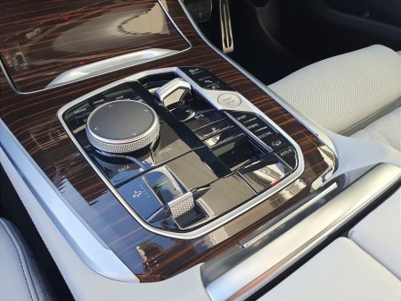 2026 BMW X5 - thumbnail 10