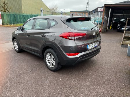 2017 Hyundai Tucson - thumbnail 4