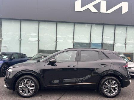 2025 Kia Sportage 1.6 Hybrid Automatic €42,995