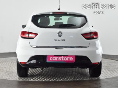 2017 Renault Clio 1.2 16V 75 DYNAMIQUE NAV €11,880 thumbnail