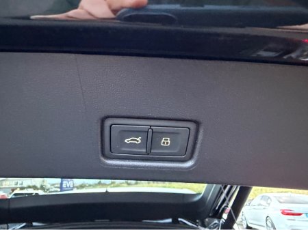 2025 Audi Q4 e-tron 82kwh long Range - S Line Black Ed - Quattro €47,940 thumbnail