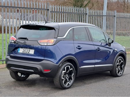 2022 Opel Crossland ULTIMATE 1.2TURBO 110BHP **LEATHER/SUEDE INTERIOR** €19,950 thumbnail