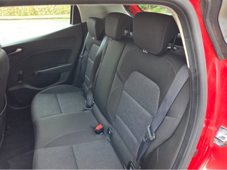 2023 Renault Clio - thumbnail 10