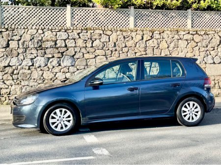 2012 Volkswagen Golf - thumbnail 3