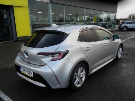 2019 Toyota Corolla - view 2