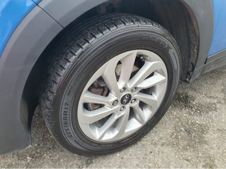 2016 Hyundai Tucson 1.7 SE NAV 116PS 5DR €11,950 thumbnail