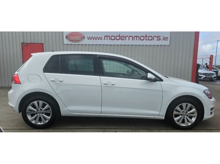 2016 Volkswagen Golf - thumbnail 8