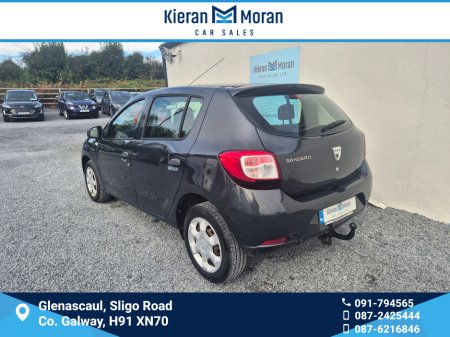 2016 Dacia Sandero 4DR €8,950
