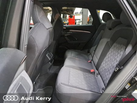 2025 Audi Q5 40TDI 204BHP QUATTRO SE AUTOMATIC €79,900 thumbnail