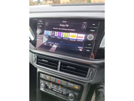 2019 Volkswagen T-Cross LIFE 1.0 TSI MANUAL 5SPEED 95BHP 5DR €15,995 thumbnail