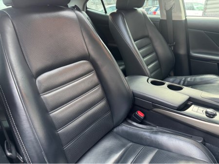 2013 Lexus IS 300 h 2.5 HYBRID AUTO SUNROOF €14,995 thumbnail