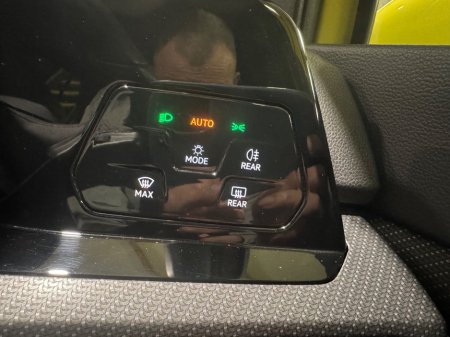 2024 Volkswagen Golf - thumbnail 28