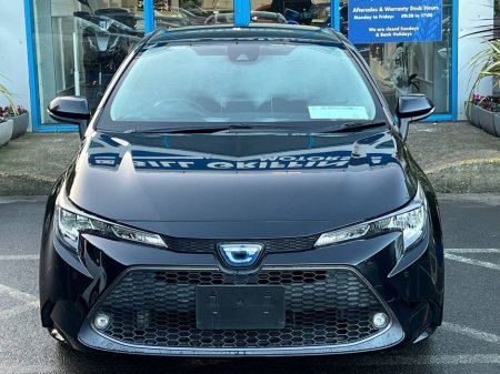 2019 Toyota Corolla ''S'' EDITION 1.8 HYBRID // 16" ALLOYS // REVERSE CAMERA // DIGITAL CLIMATE CONTROL €17,900 thumbnail