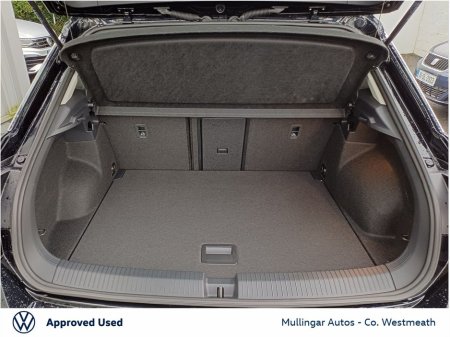 2025 Volkswagen T-Roc - thumbnail 9