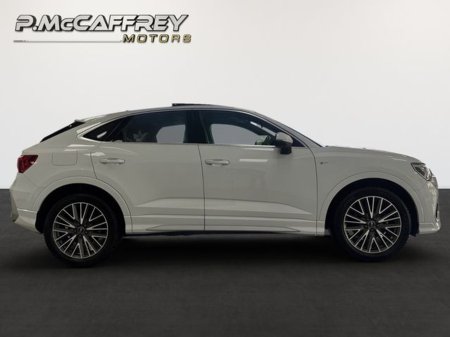 2021 Audi Q3 - thumbnail 4