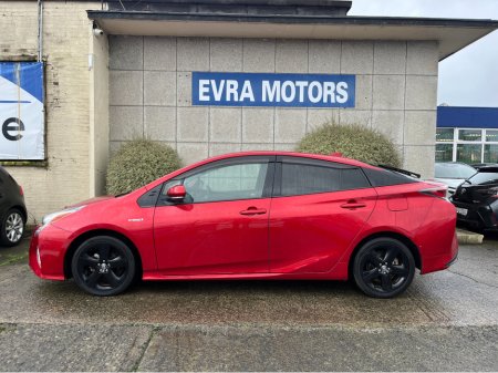 2018 Toyota Prius TOURING SELECTION AUTOMATIC 1.8 HYBRID PETROL //HIGH SPEC//FULL LEATHER HEATED SEATS//HEAD UP DISPLAY//ADAPTIVE CRUISE CONTROL//REVERSE CAMERA// €16,950 thumbnail