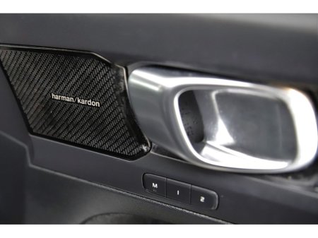 2019 Volvo XC40 2.0 T4 R-DESIGN PRO *LEATHER*BI-TONE ROOF* thumbnail