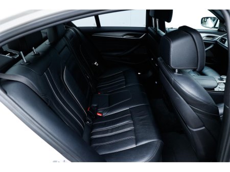 2017 BMW 5 Series - thumbnail 14