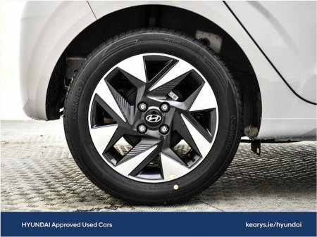 2024 Hyundai i10 Deluxe Plus thumbnail