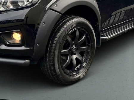 2019 Nissan Navara 2.3 DCI N-GUARD AUTO**NO VAT**31/12/19**FULL BODY KIT**NEW MODEL**MINT**FSH** €25,950 thumbnail