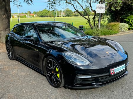 2018 Porsche Panamera SPT Turismo E HYB €62,884 thumbnail