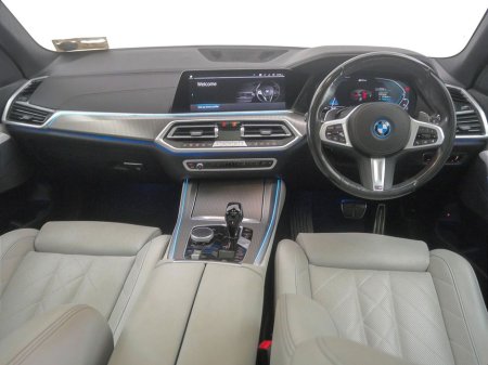 2023 BMW X5 xDrive45e M Sport €76,900 thumbnail