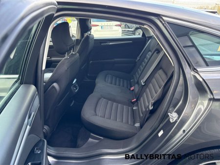 2015 Ford Mondeo 1.6TDCi 115PS Zetec thumbnail