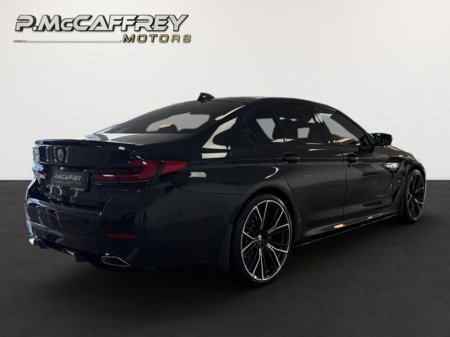 2022 BMW 5 Series - thumbnail 5