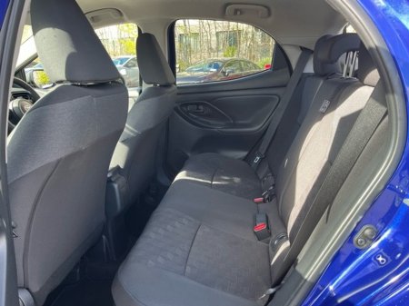 2024 Toyota Yaris - thumbnail 7