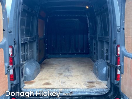 2021 Renault Master MASTER FWD MM35 ENERGY DCI 150 €19,000 thumbnail