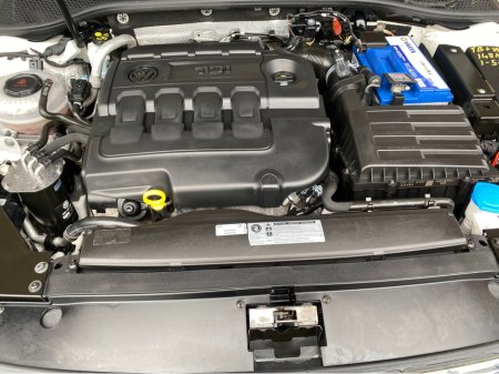 2018 Volkswagen Passat - thumbnail 28