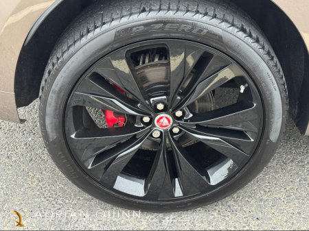 2016 Jaguar F-Pace - thumbnail 9