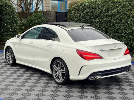 2016 Mercedes-Benz CLA Class CLA180 AMG-LINE 1.6 AUTO // OPENING PAN ROOF // HARMAN/KARDON // HEATED SEATS €19,750 thumbnail