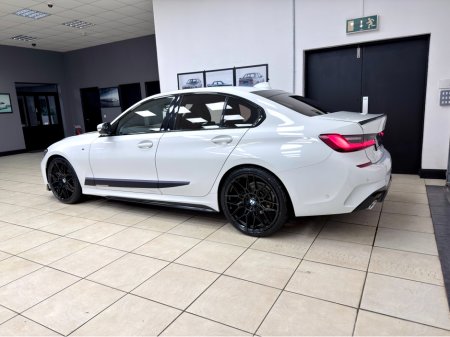2020 BMW 3 Series 320D MSPORT €29,950 thumbnail